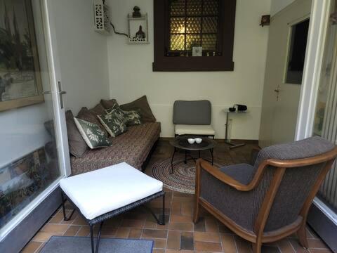 Urbanes Lebensgefuehl In Apartment Basel