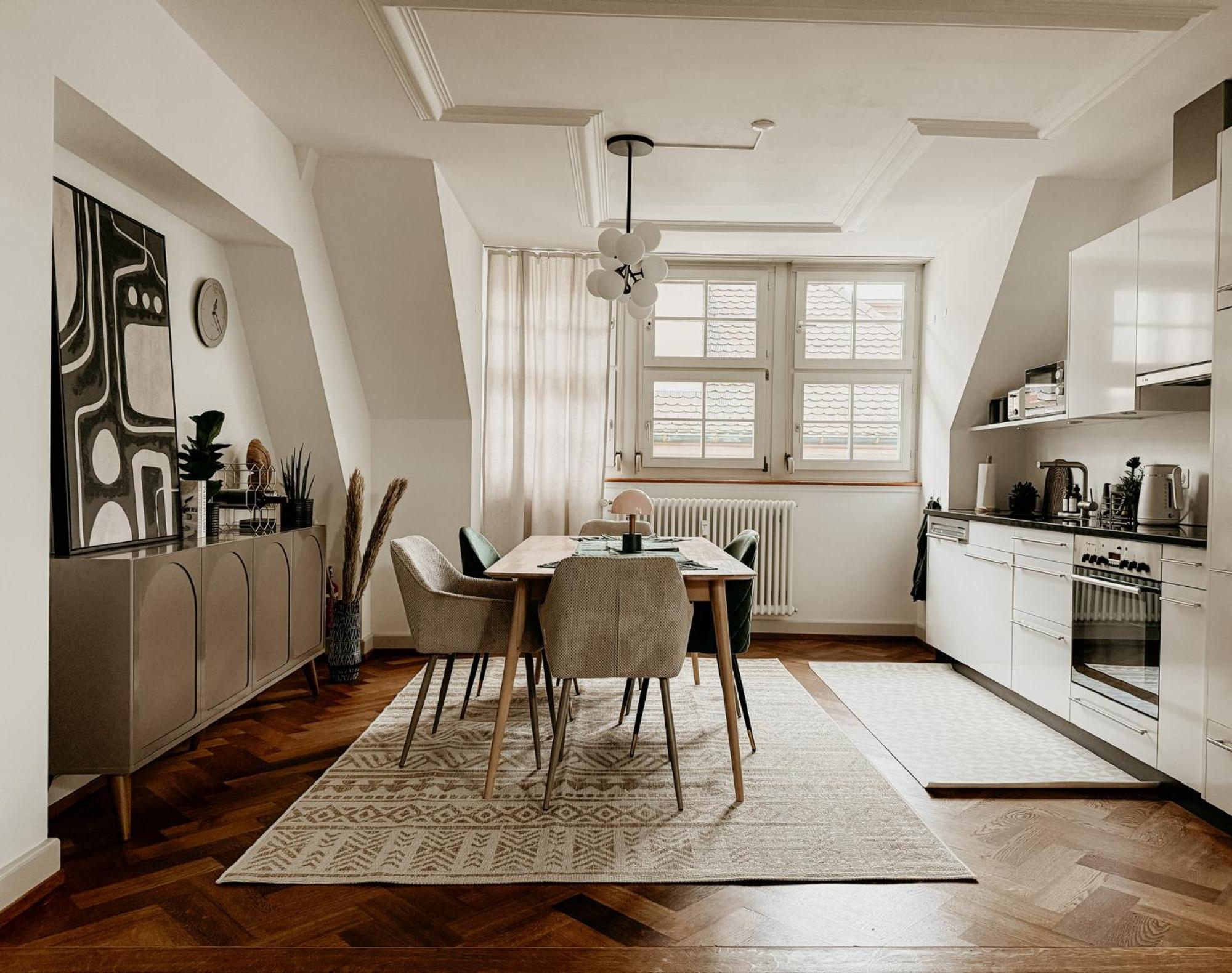 Stilvolle Maisonette Im Herzen Der Stadt Basel