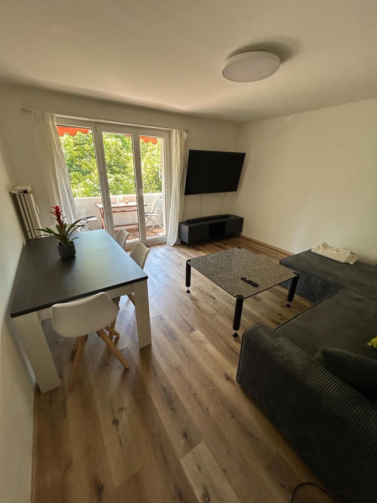 Apartment Modern Near Stjakob *