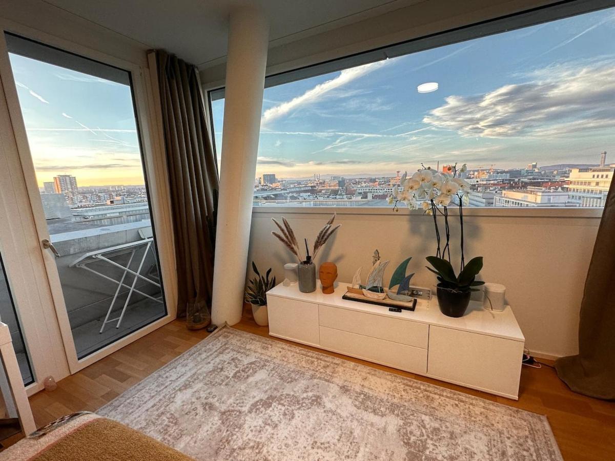 View Flat By Art