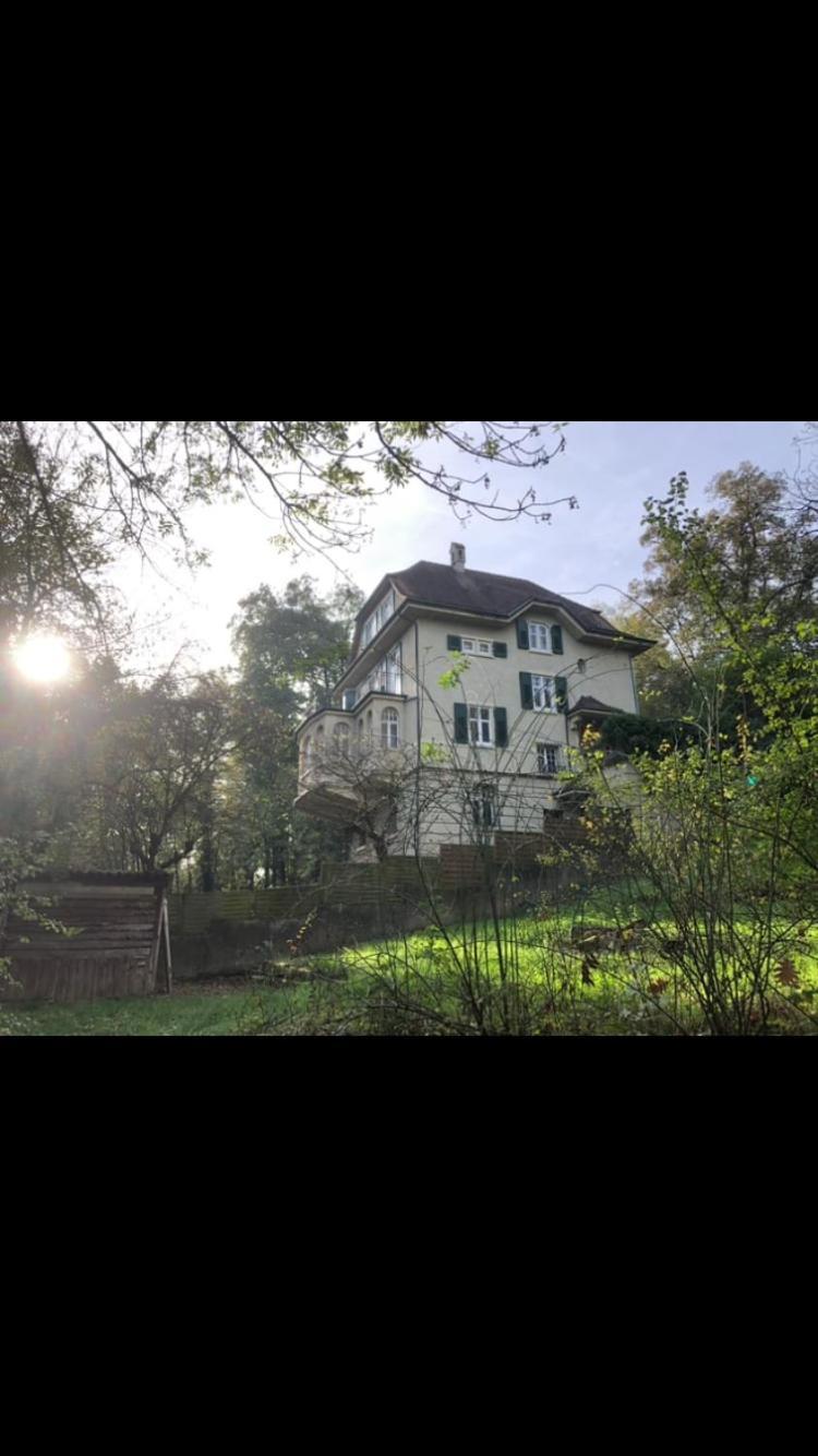 Pousada 4 Story, 12 Beds, Near Eurovision Contest Basileia