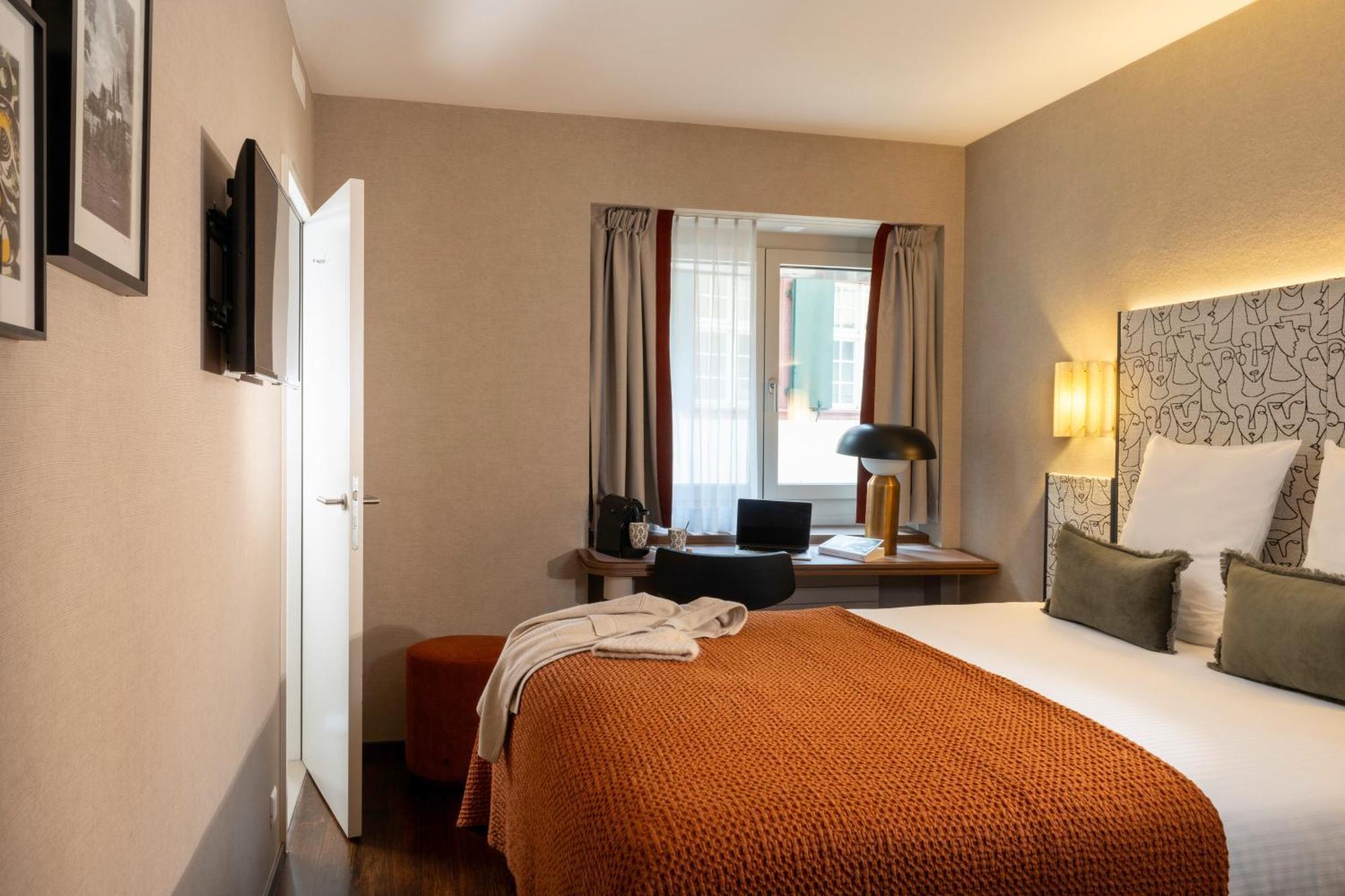 D - - Fully Renovated 2025 Basel