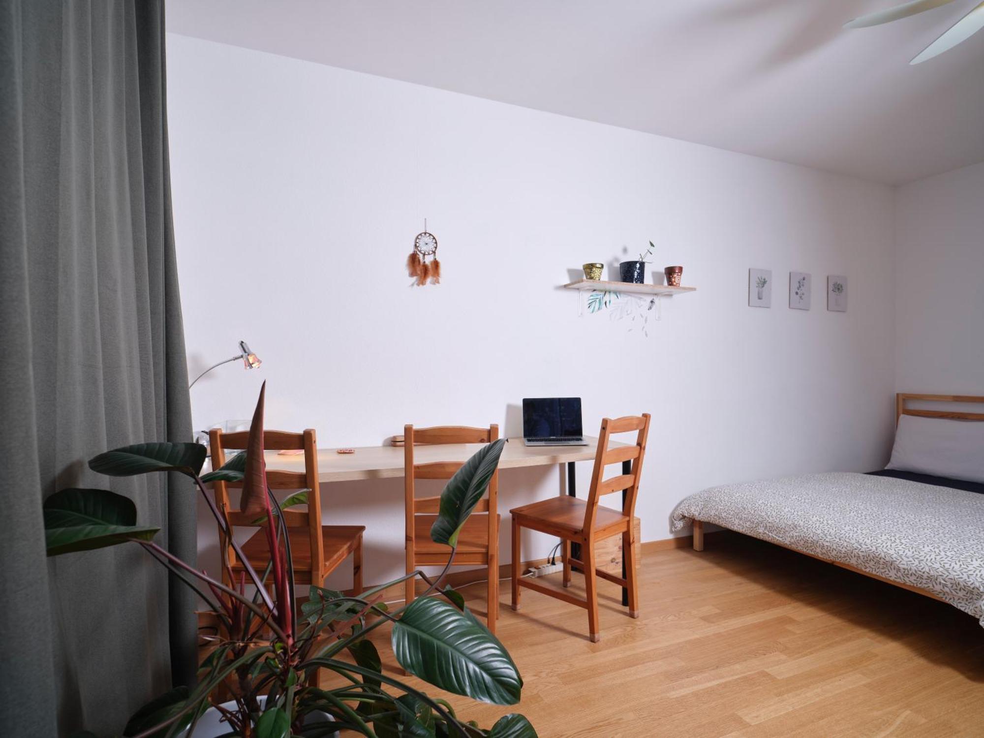Doppelzimmer In Der Naehe Des Flusses Und Stadions Homestay