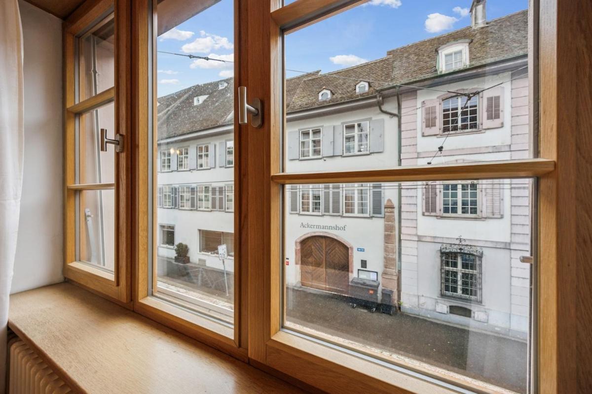 True - Stilvoll I Zentral I Rheinblick *