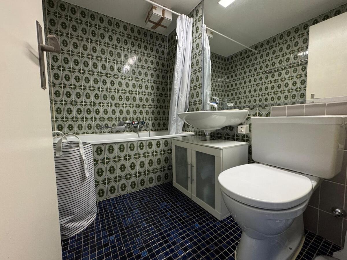 Your Secret Center Hideaway In The Heart Of Messe Apartment