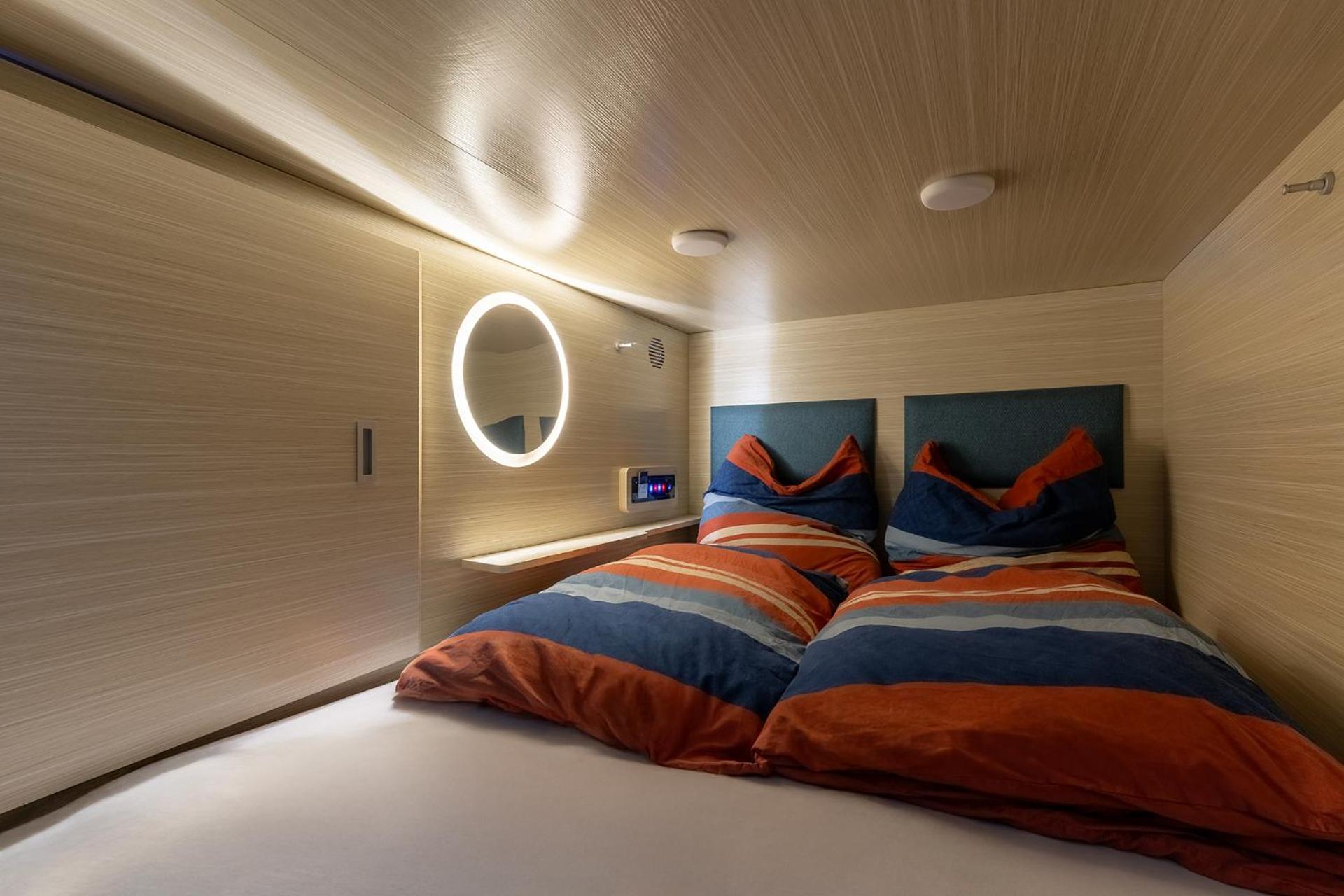 Mue Cubes - Capsule Capsule hotel *
