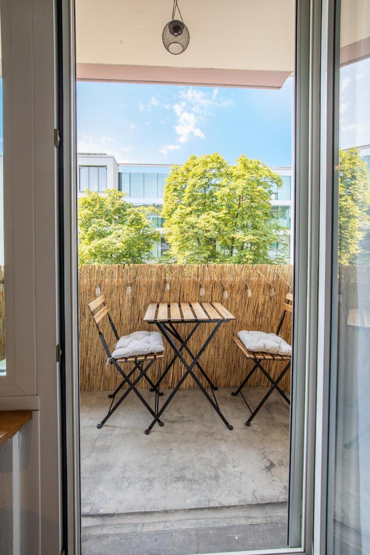Special Trio Picasso Basel, Bahnhof Grossbasel 10-star Apartment *