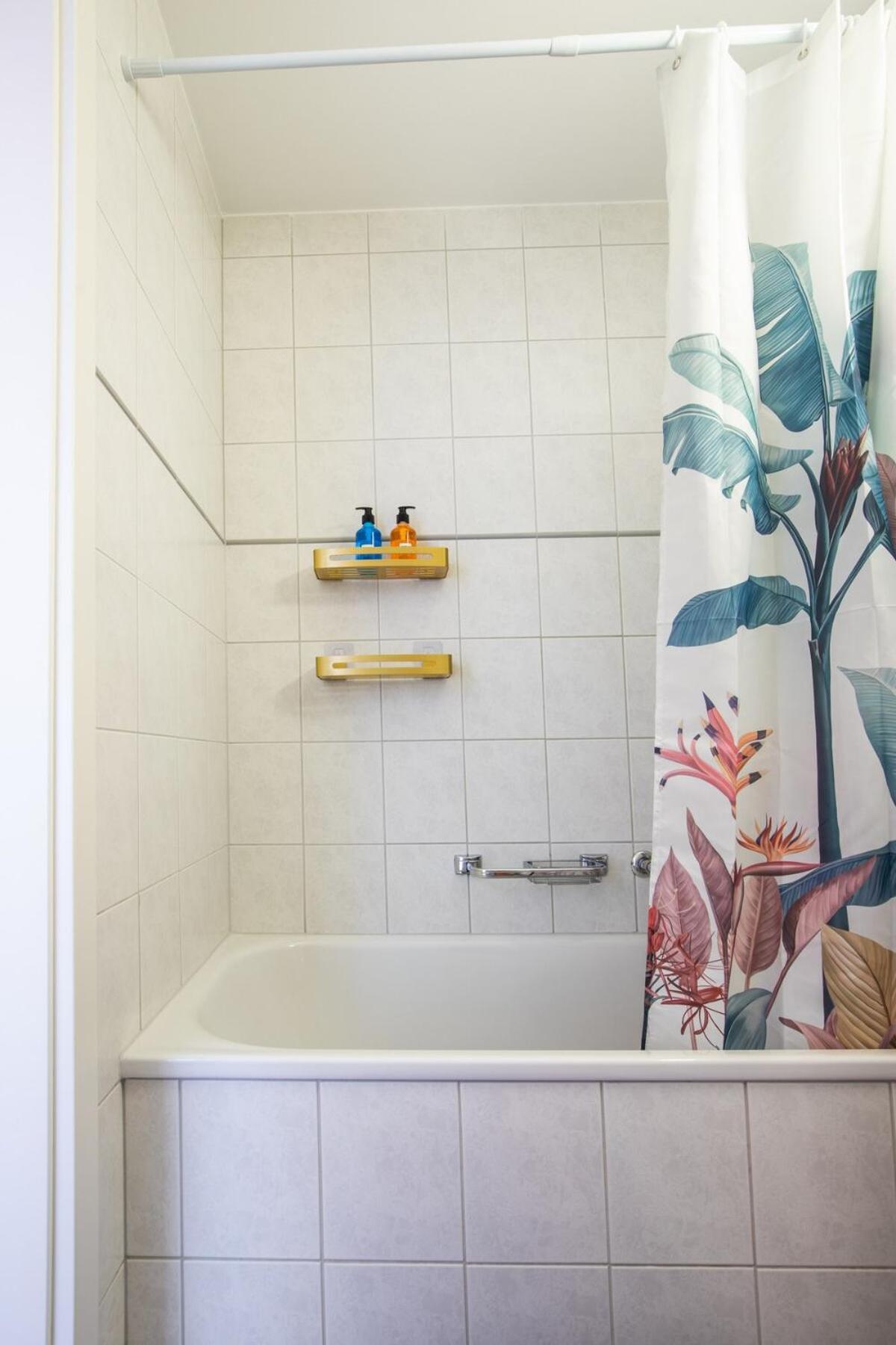 Apartment Special Trio Picasso Basel, Bahnhof Grossbasel 10-star Basel