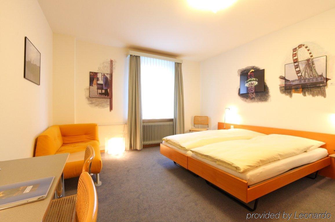 Muenchnerhof 2*