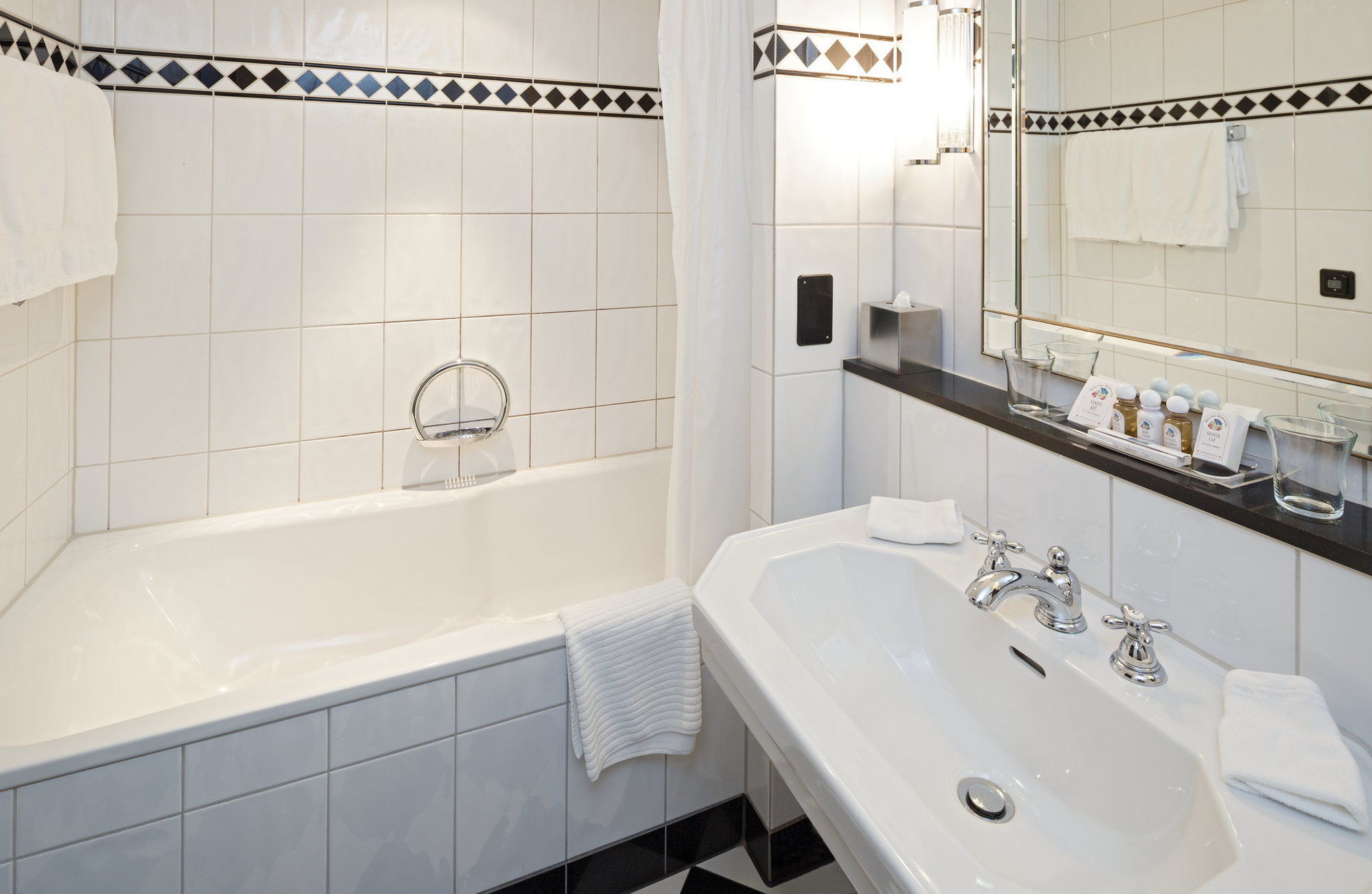 Hotel Victoria 4*