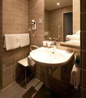 Muenchnerhof Otel 2*