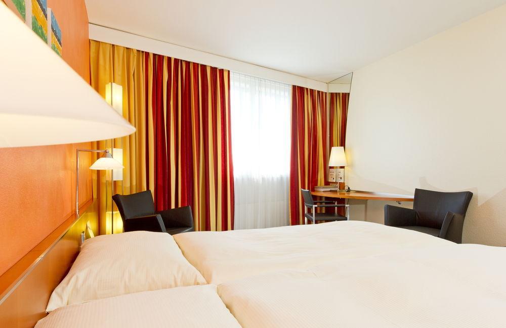 Metropol 4*