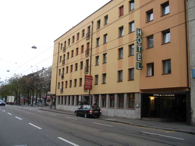Du Commerce 3*