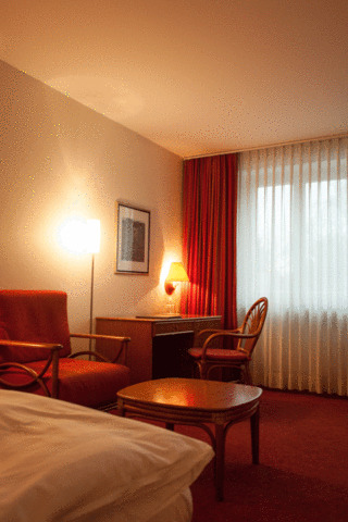 Palazzo 4*