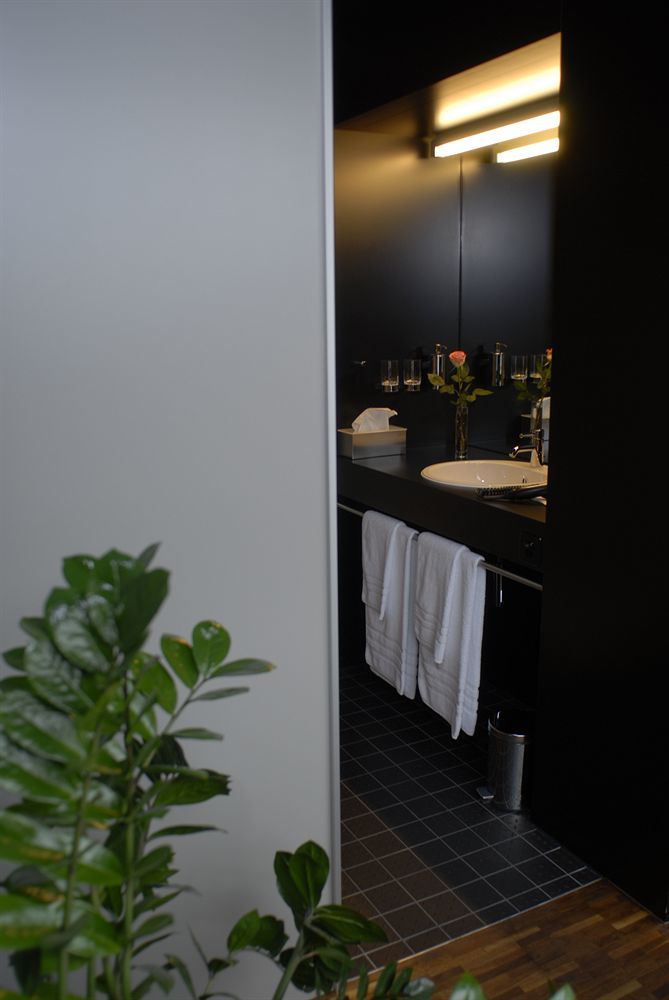 Hotel Dasbreitehotel Am Rhein 3*