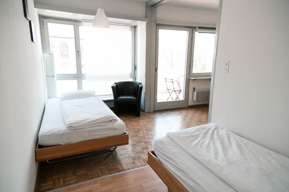 By Hyve Hotel 2*
