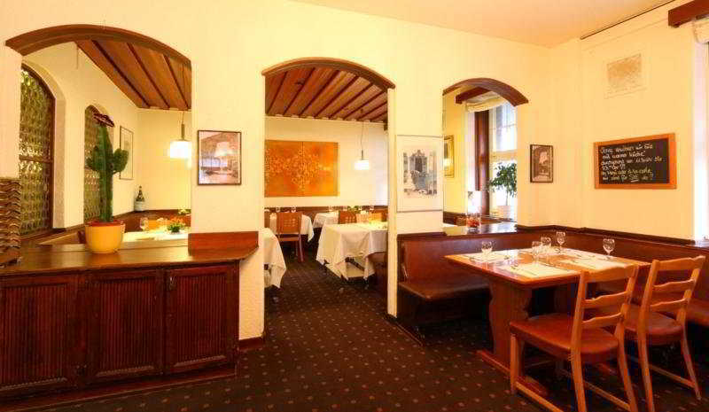 Muenchnerhof Otel 2*