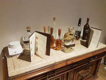 Hotel East West 3*