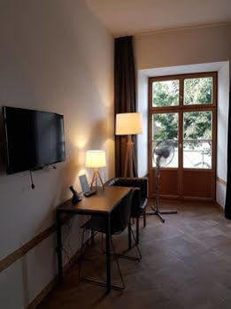 Hotel East West 3*