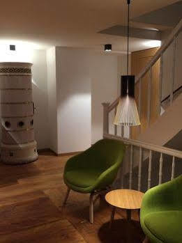 Hotel East West 3*