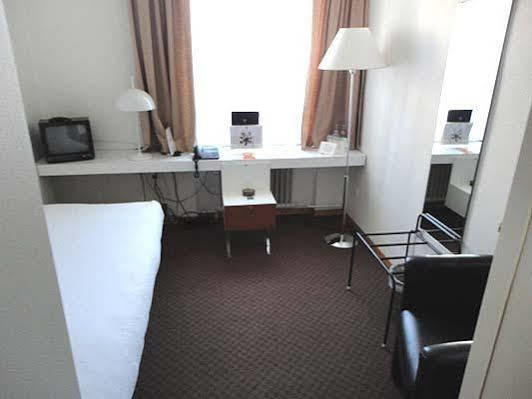 Becozy Self Check-in Pop-up Hotel