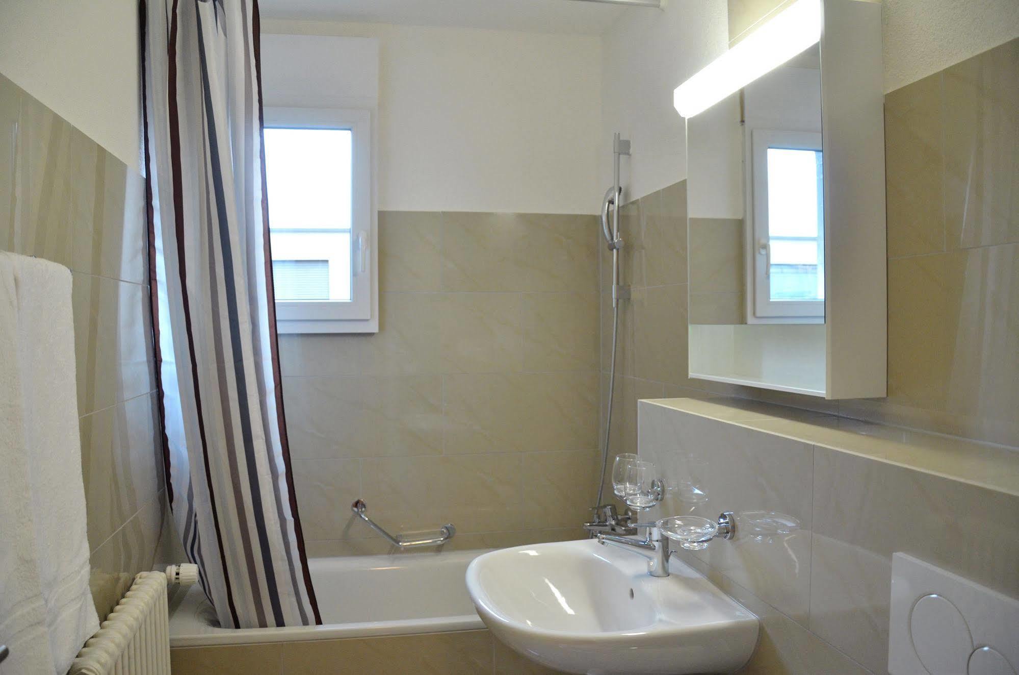 Apartment Rent A Landskronstrasse - Self Check-in *