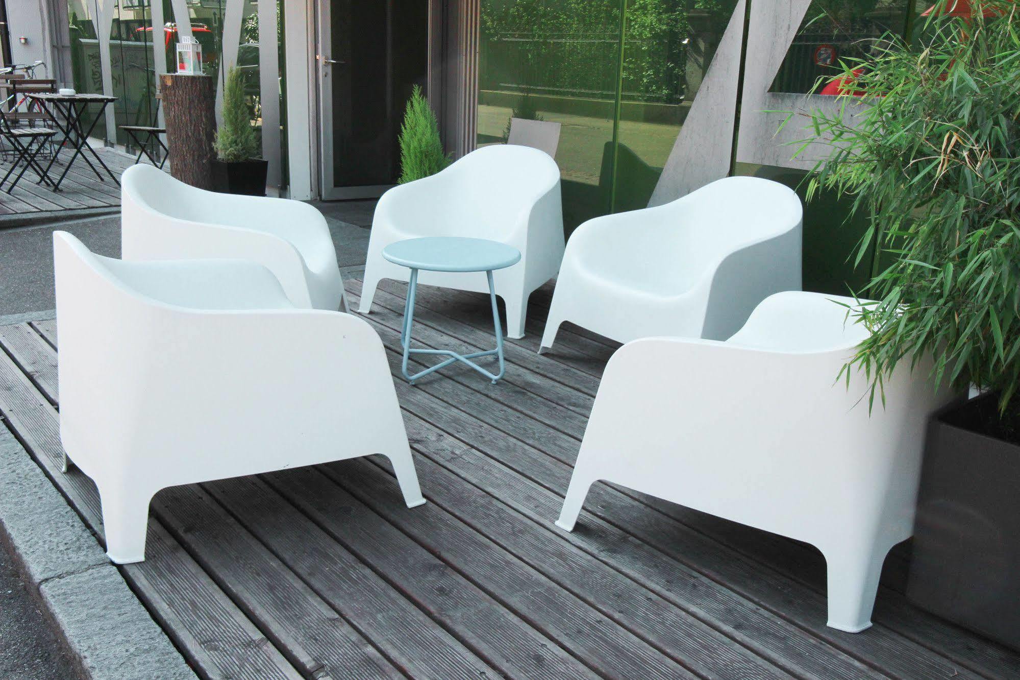 Hyve Lifestyle Apartments Basel City Apartment