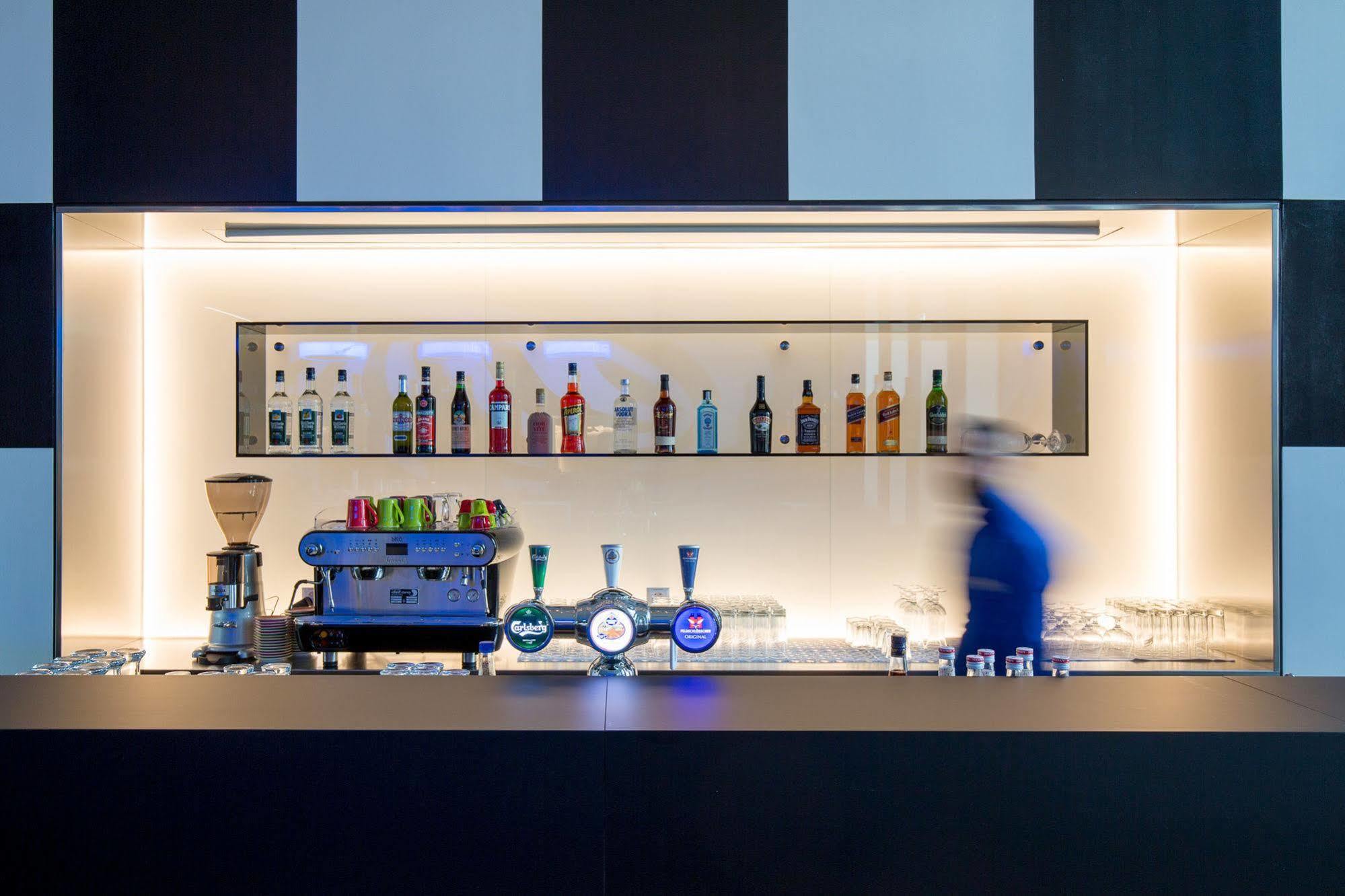 Ibis Styles City 3*