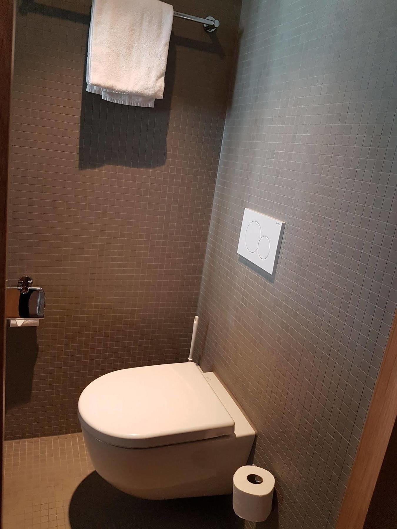 Hotel East West 3*