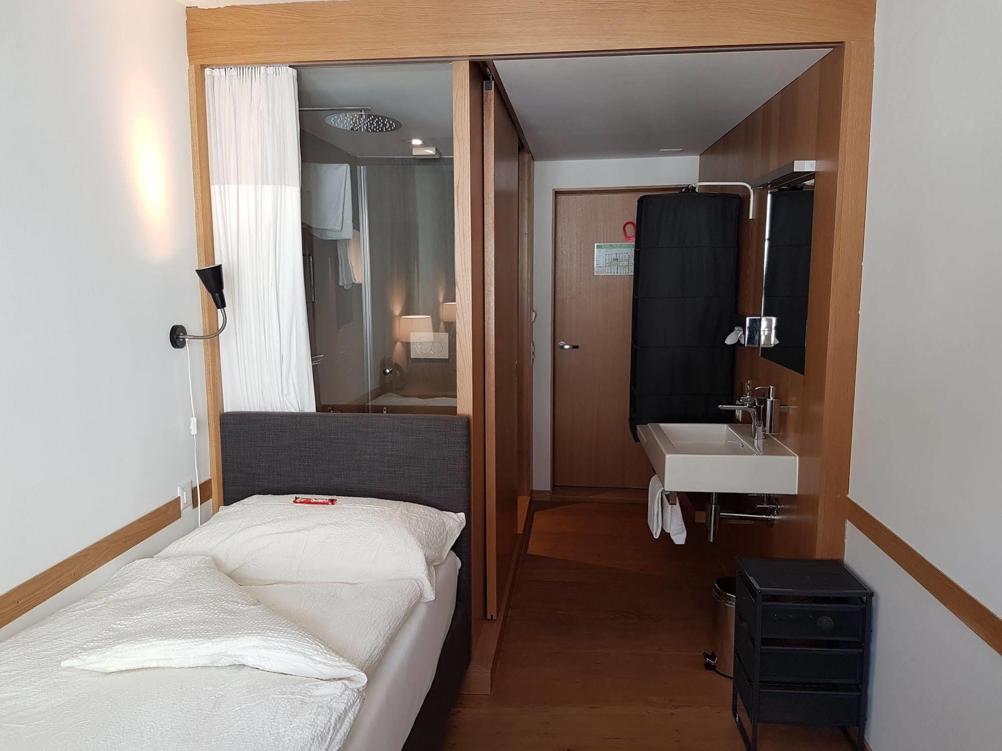 East West Hotel