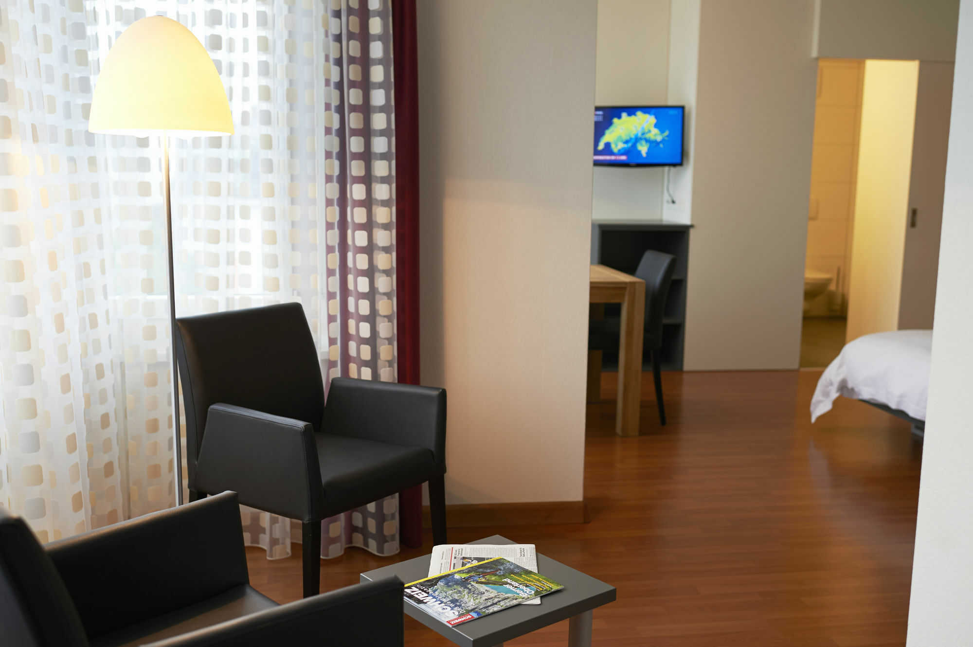 Du Commerce Hotel 3*