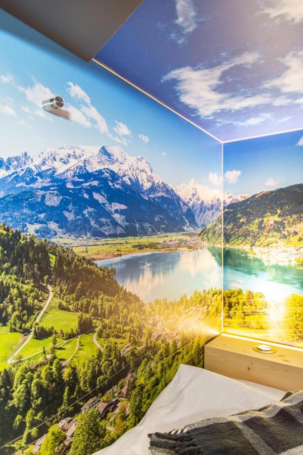 Capsule By Hyve Capsule hotel Basel