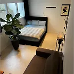Cozy New Flat 40Sqm, Onfront Busstation, 10Min To Centre