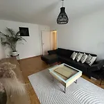 Gemuetliche Wohnung In Basel, Nahe Am Rhein