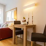 Nest - Steinentorstrasse 8