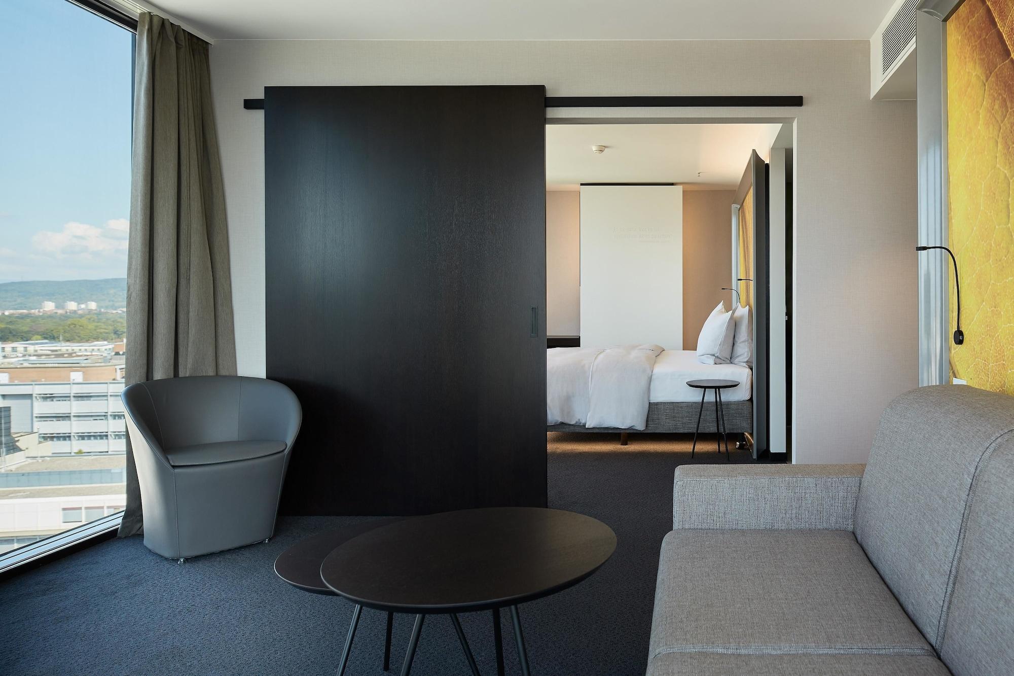 Otel Hyperion
