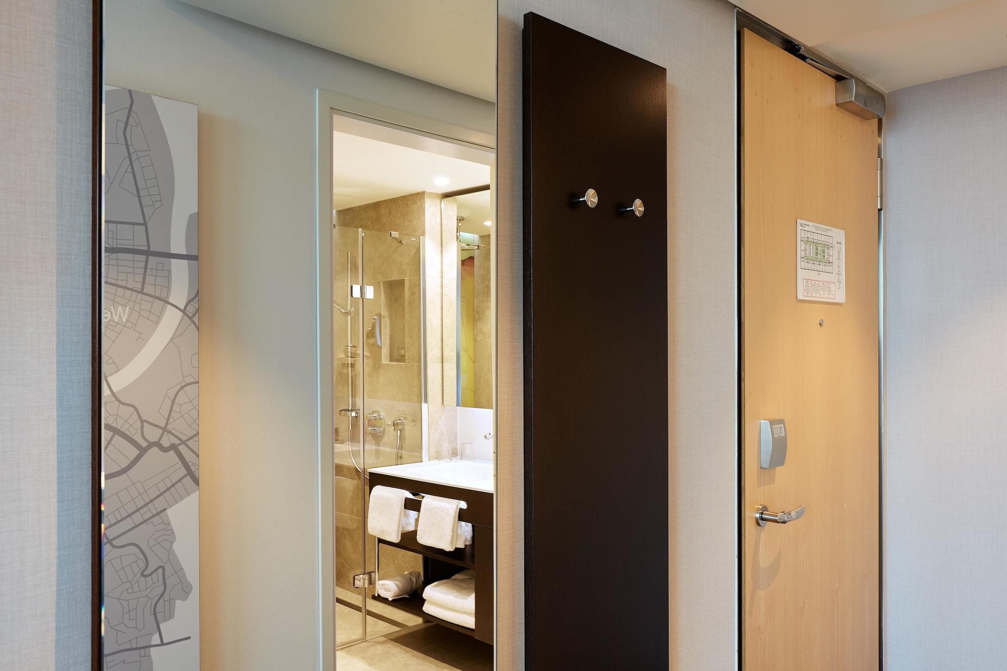 Hyperion Otel Basel
