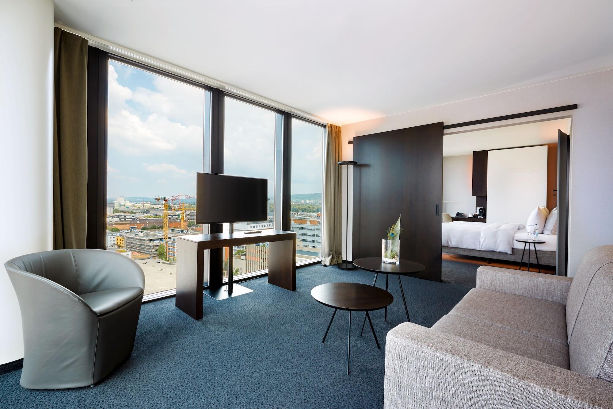 Hyperion Otel 4*