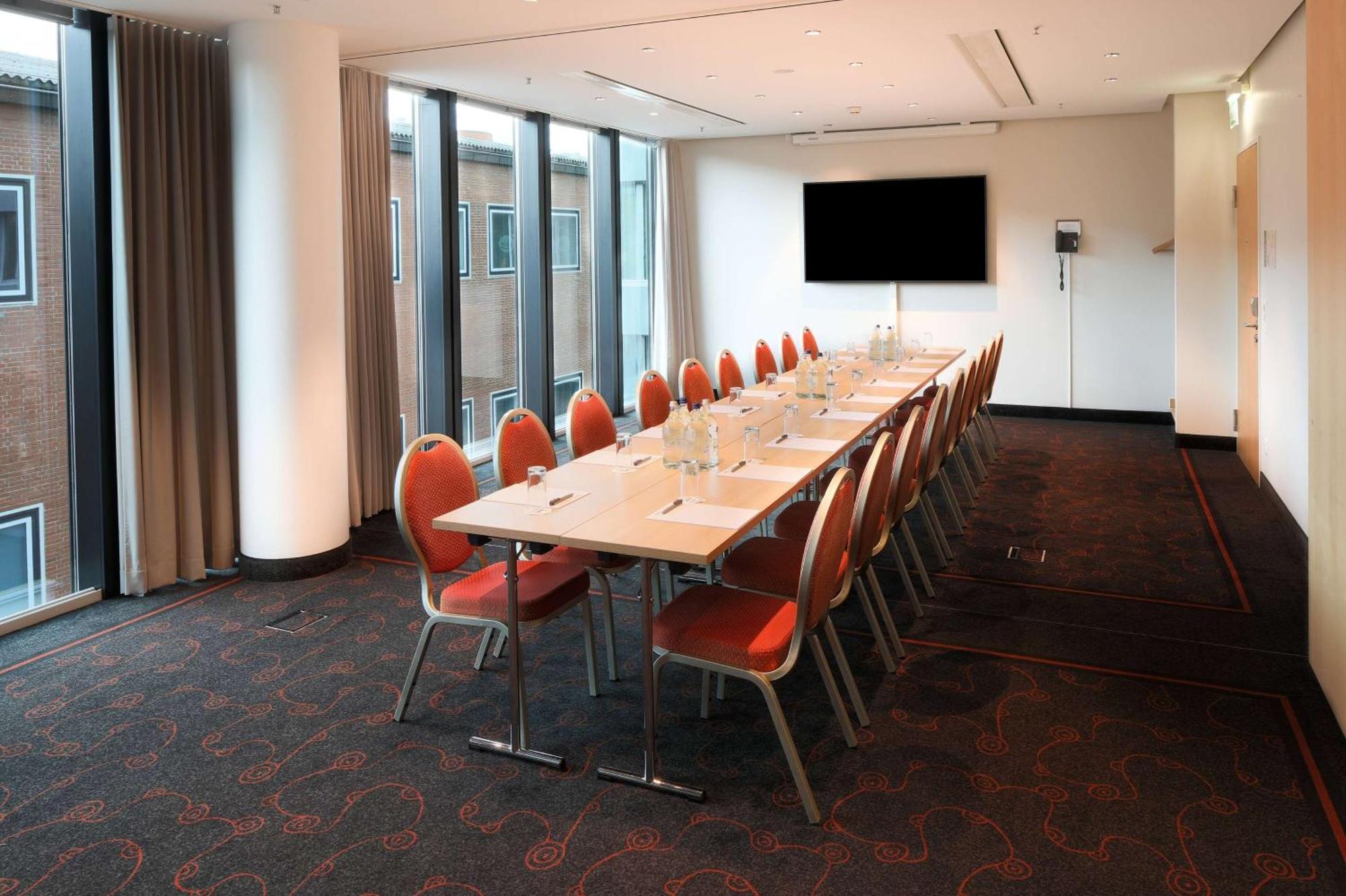 Otel Hyperion 4*