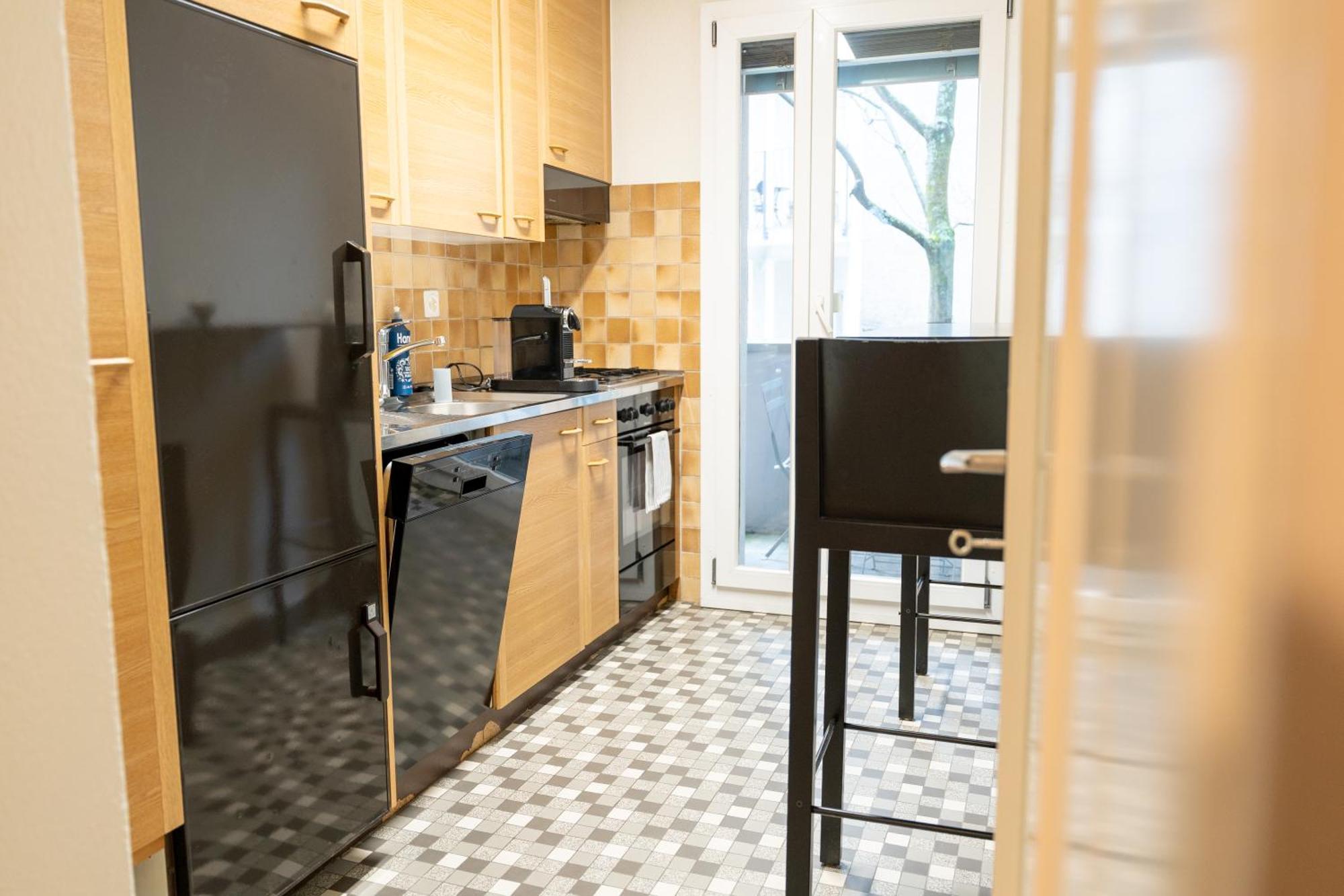 Gemuetliche Grosse Naehe Uni Apartment