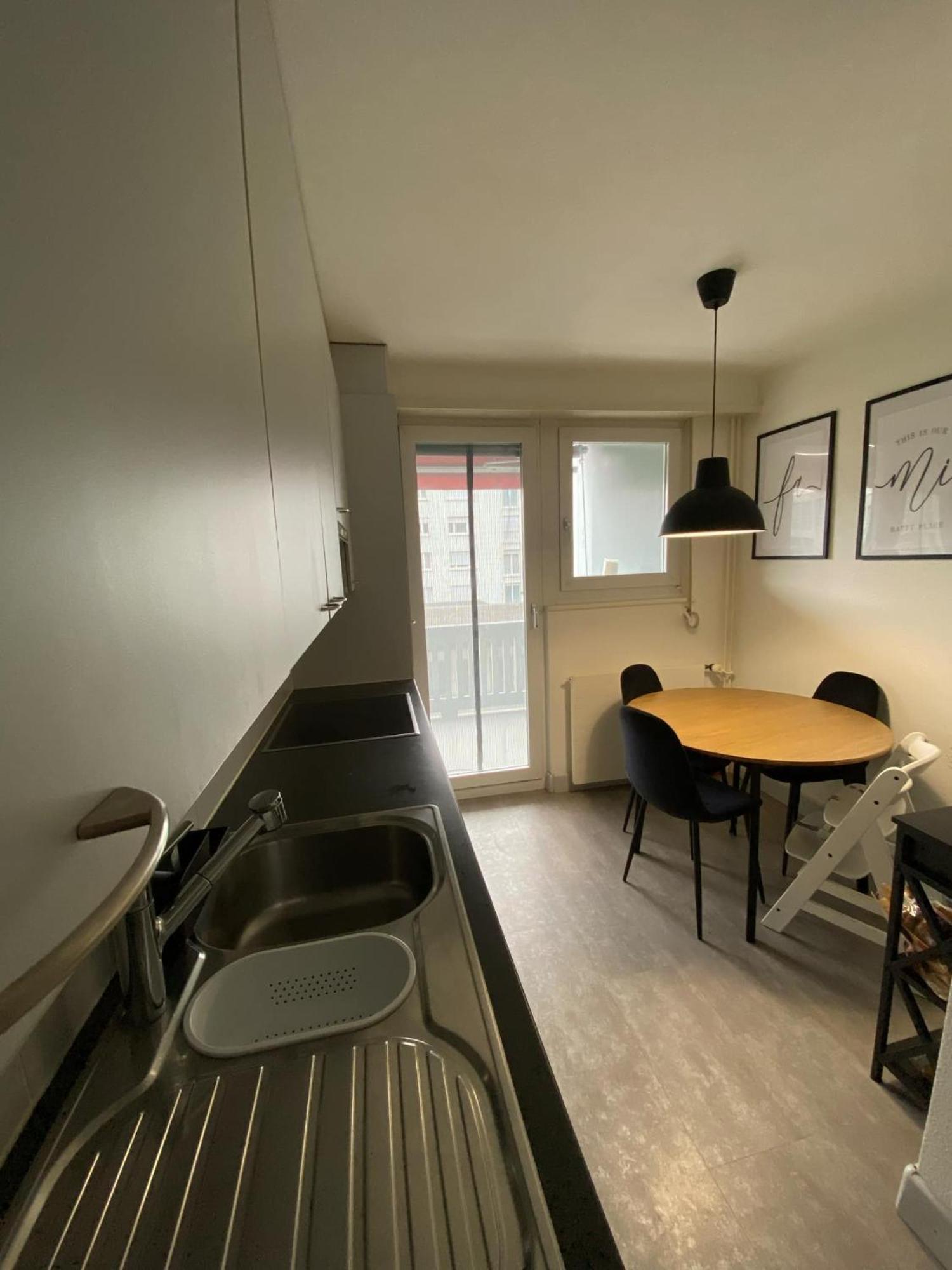 Gemuetliche In Basel, Nahe Am Rhein Apartment
