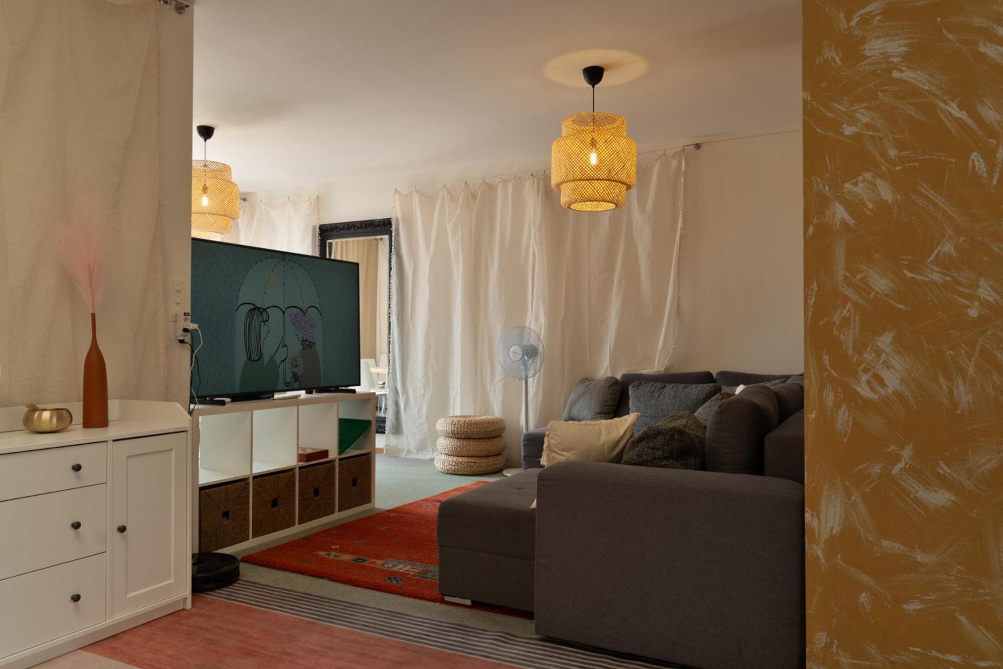 Penthouse Rooftop Loft, 190sq, Panorama View, 1min To Main Station- 5min To Basel