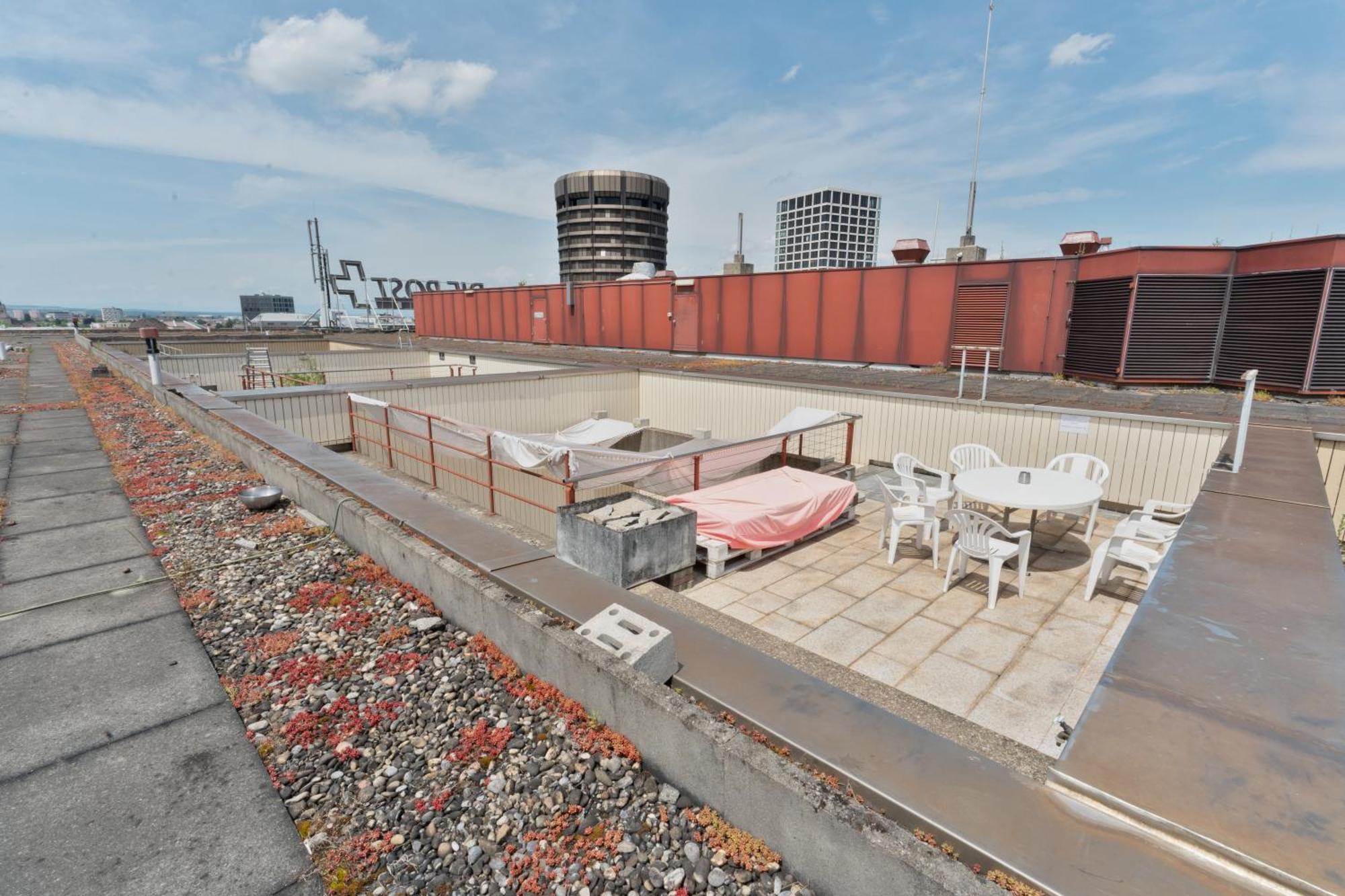 Penthouse Rooftop Loft, 190sq, Panorama View, 1min To Main Station- 5min To Basel