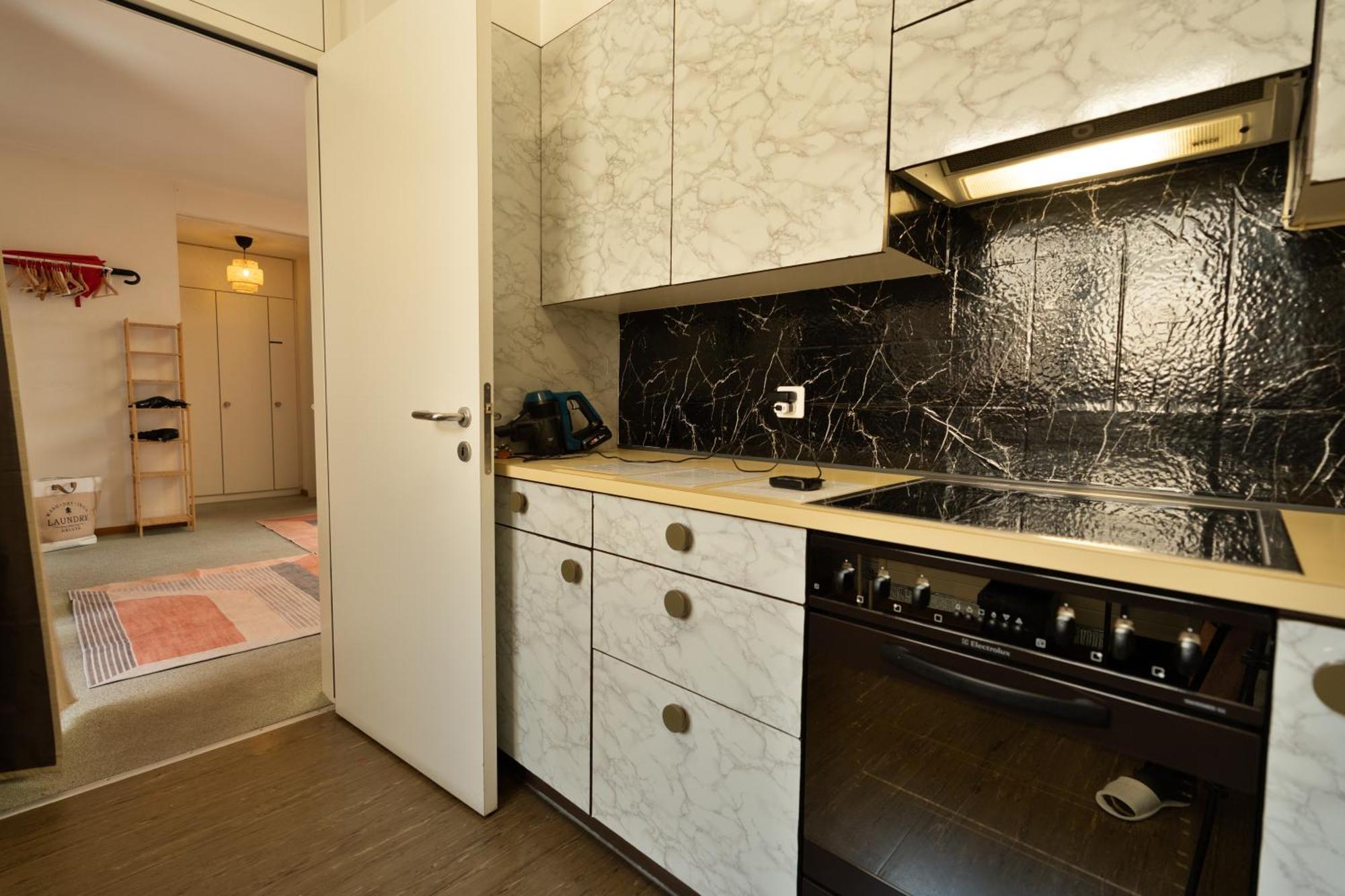 Apartment Penthouse Rooftop Loft, 190sq, Panorama View, 1min To Main Station- 5min To *