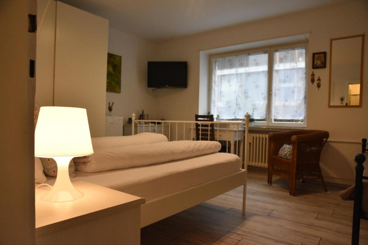 Bed & Breakfast Kiki's Basel
