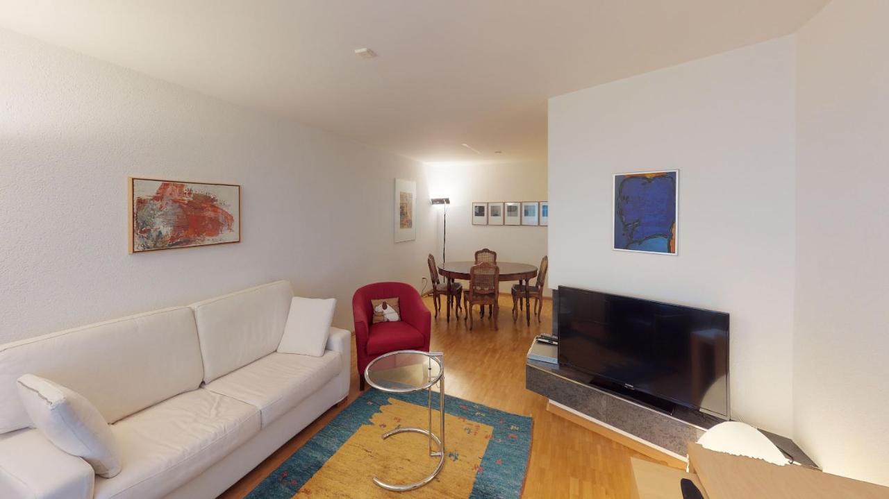 Unique Serviced Living @ Old Town Apartamento *