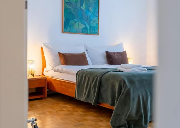 Gemuetliche Grosse Wohnung Naehe Uni