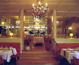 Central Hotel 3*