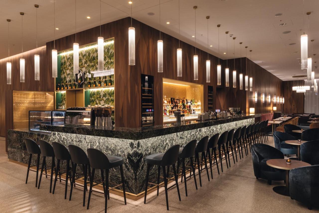 Moevenpick Hotel 4*