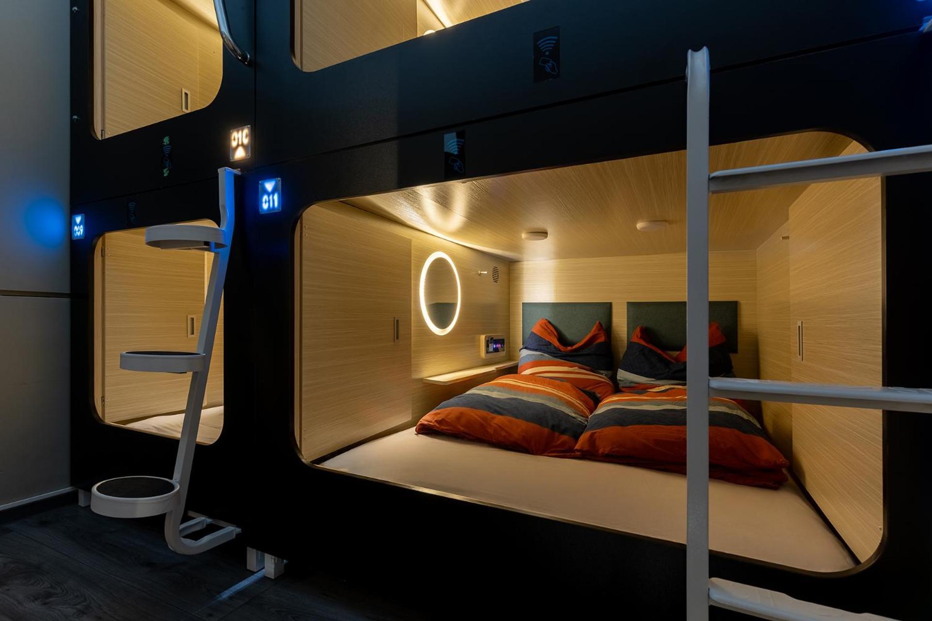 Capsule hotel Mue Cubes - Capsule